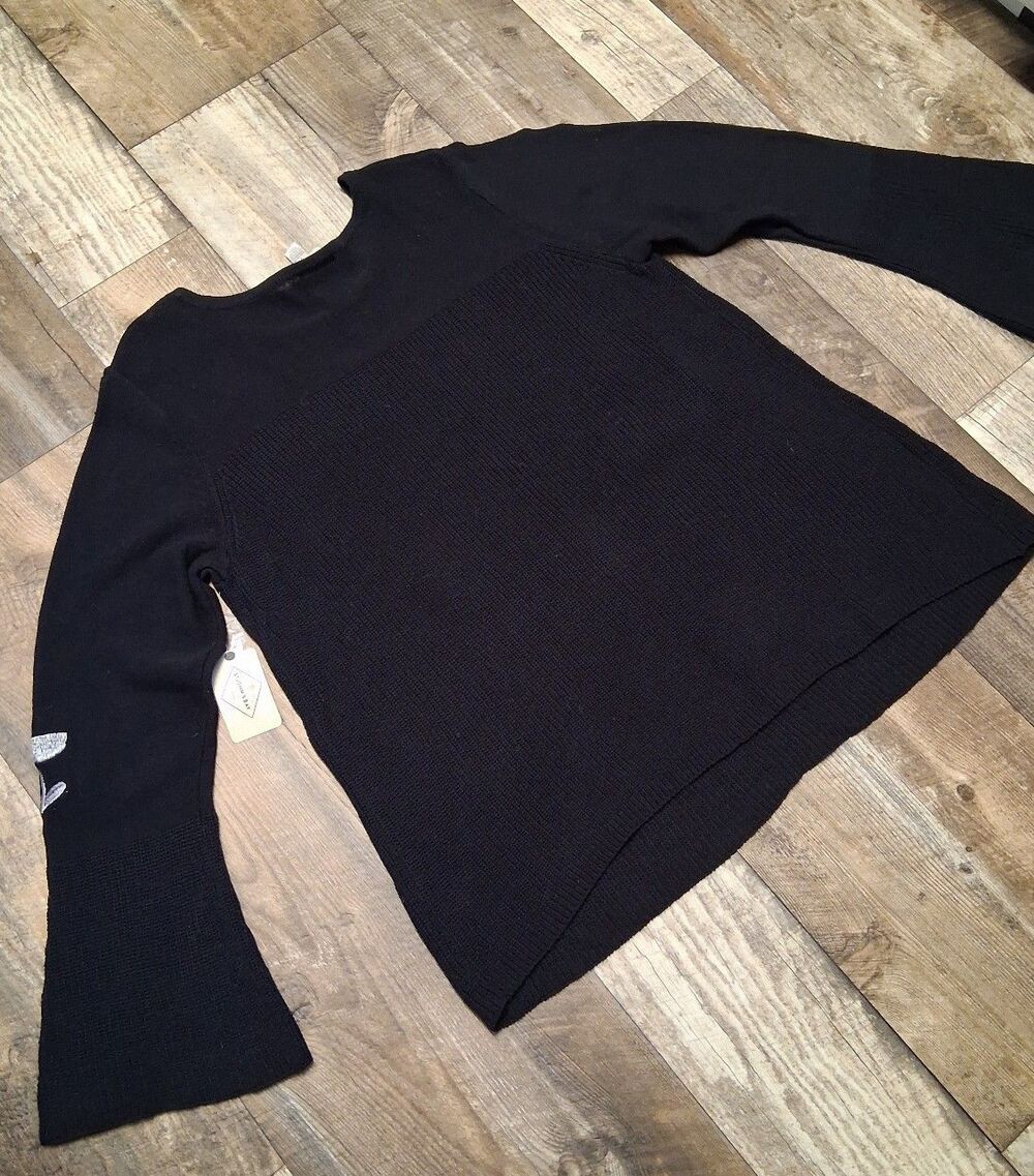 NEW! Women's St. John's Bay Black Knit Sweater w/ Flower Embroidery, Size Large - Picture 7 of 11